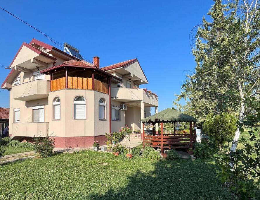 Jan-Air Apartment Ilinden Luaran gambar