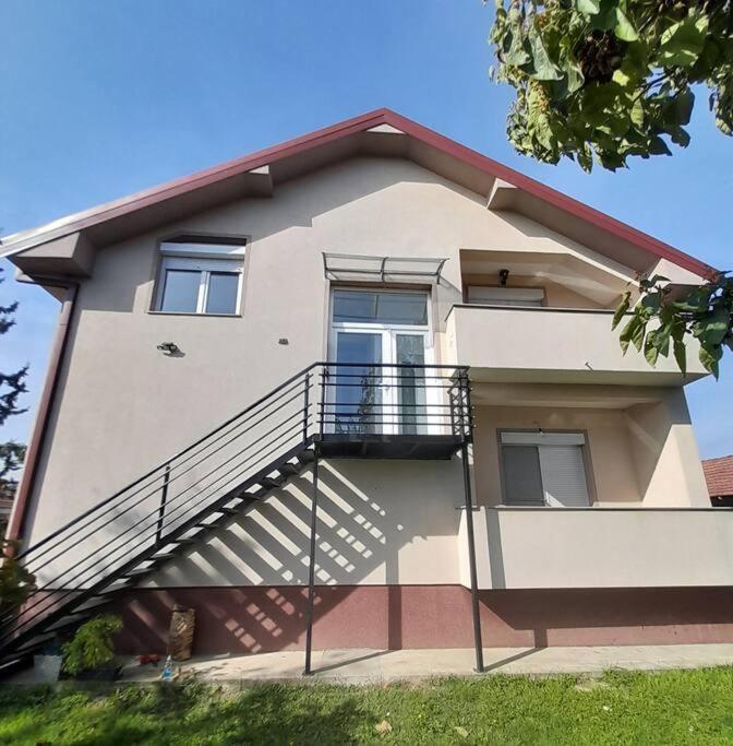 Jan-Air Apartment Ilinden Luaran gambar